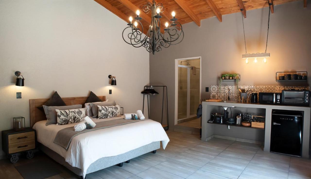 Greenfields Guesthouse & Restaurant อัลเบอร์ตัน ภายนอก รูปภาพ