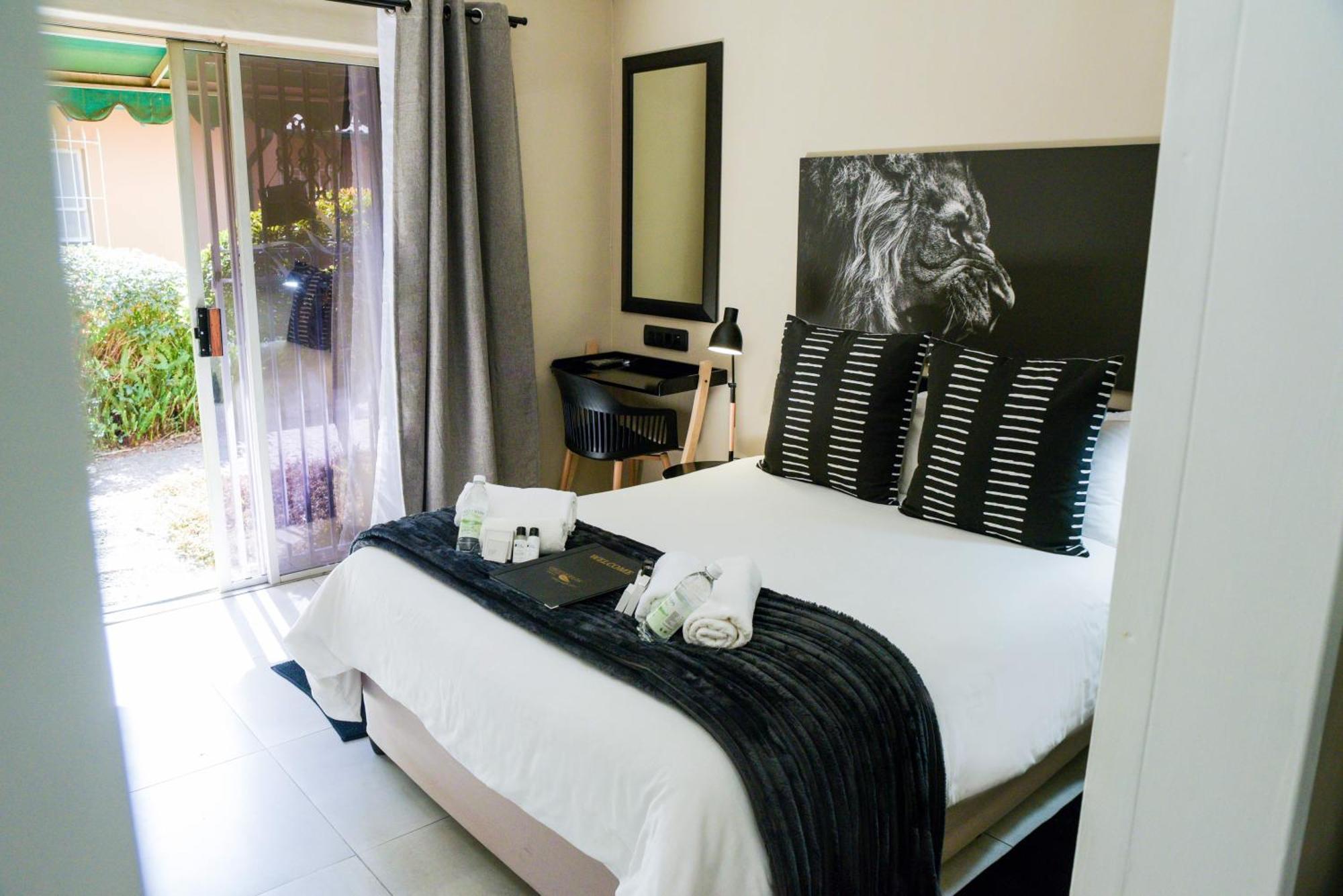 Greenfields Guesthouse & Restaurant อัลเบอร์ตัน ภายนอก รูปภาพ